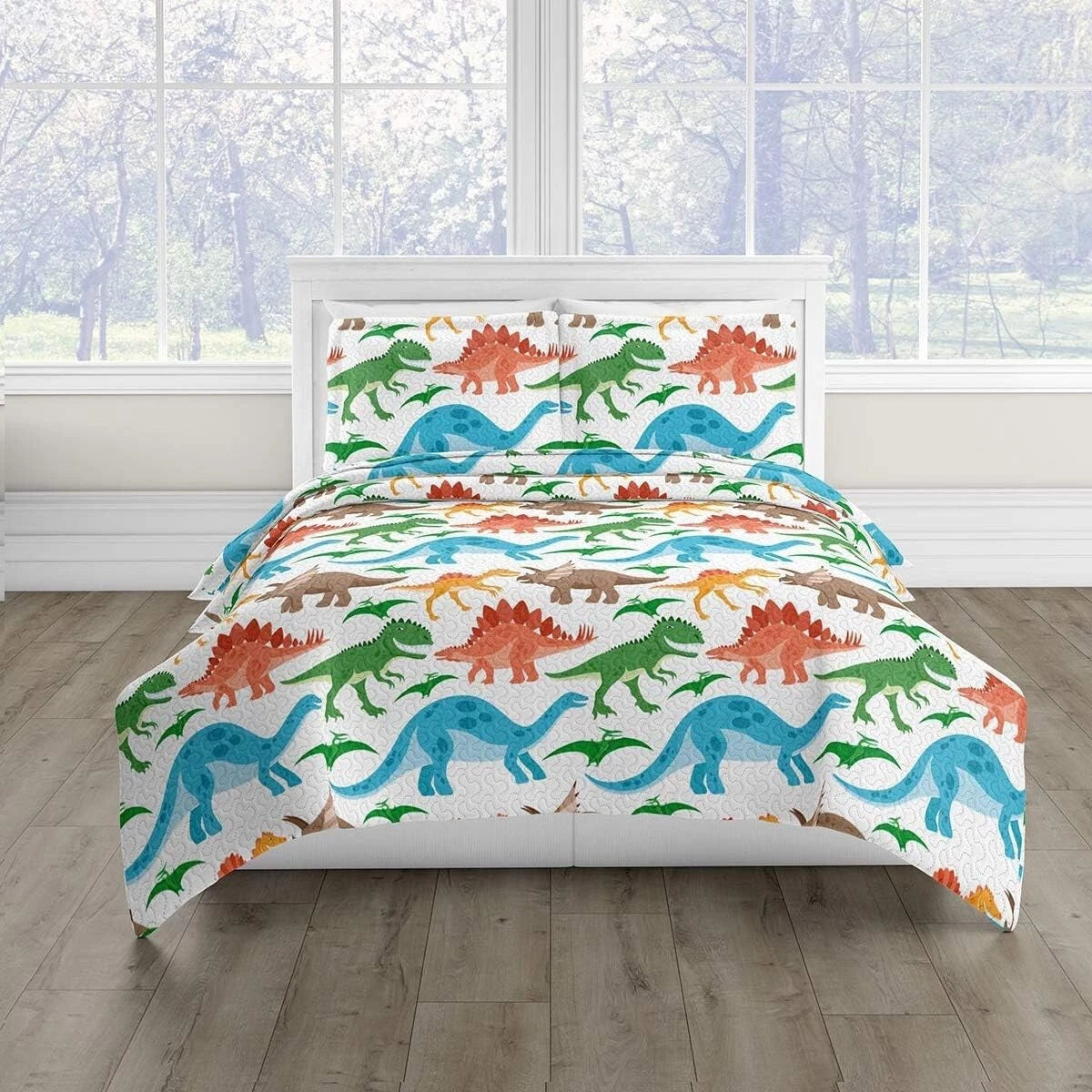 Home & Main Kids 3 Piece Reversible Dinosaur Full/Queen Quilt and Sham Set