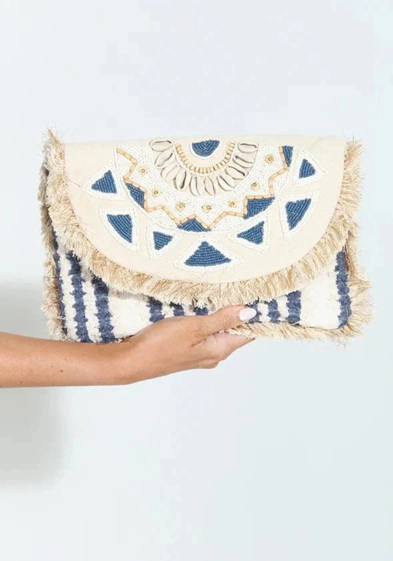 Antik Kraft Coastal Shell Clutch