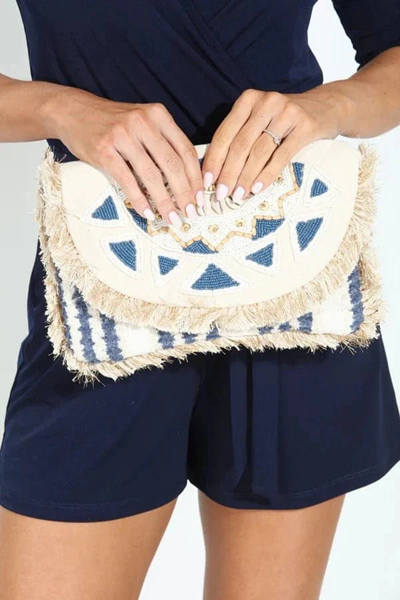 Antik Kraft Coastal Shell Clutch