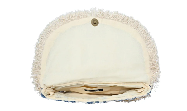 Antik Kraft Coastal Shell Clutch